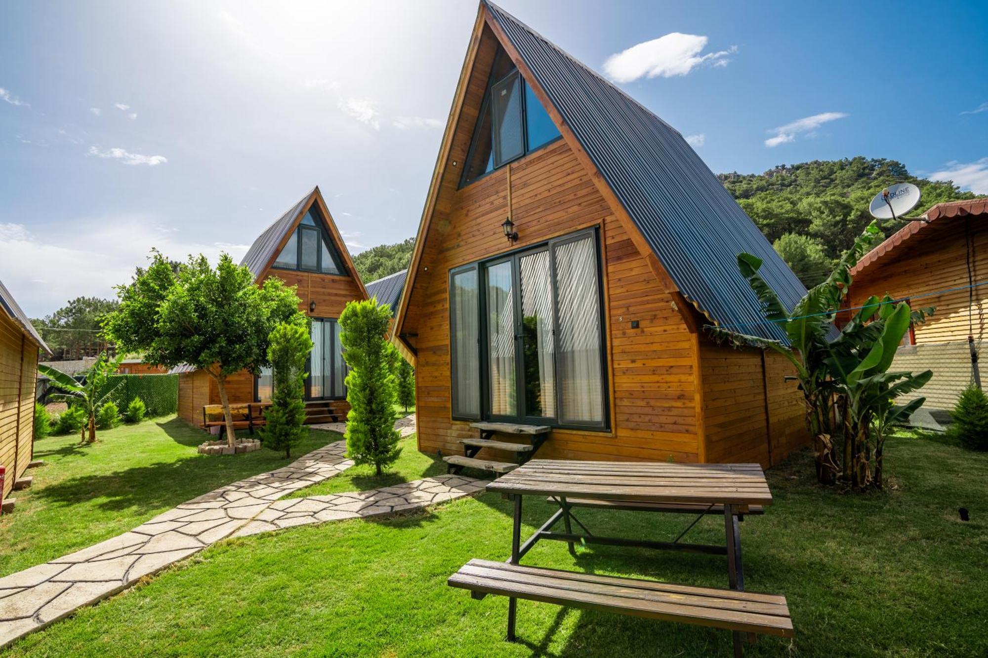 Karaoez Sapphire Bungalows Kumluca Exterior foto