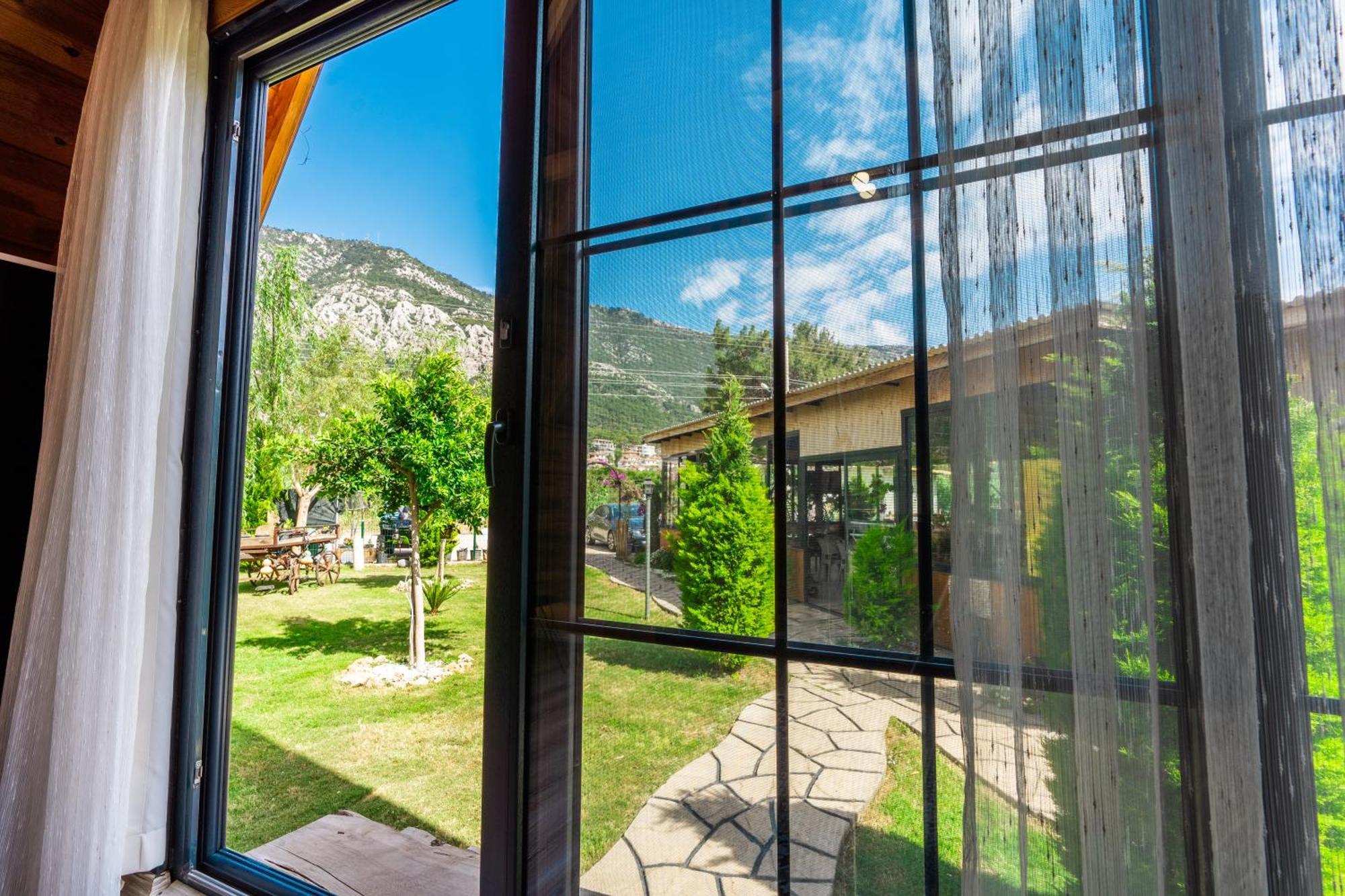 Karaoez Sapphire Bungalows Kumluca Exterior foto